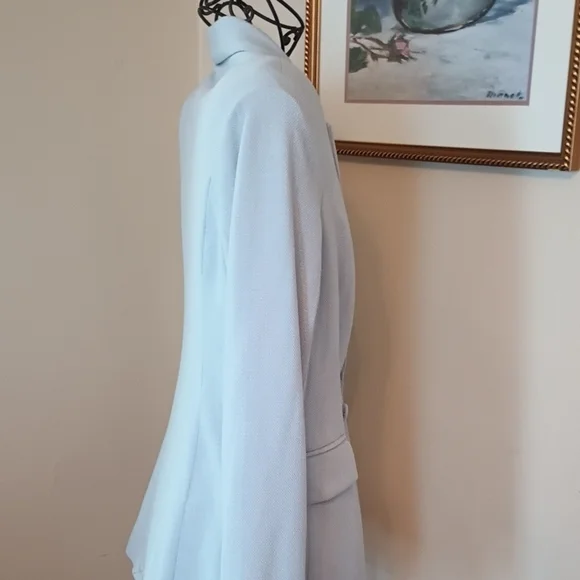 House of Harlow 1960 Blue Blazer with Wide Lapels and Relaxed Fit - Picture 8 of 12